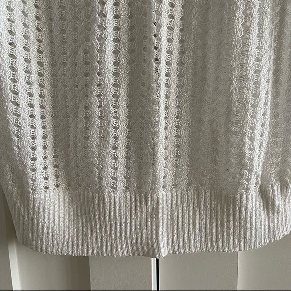 White silky loose knit mesh oversized top - Picture 7 of 9